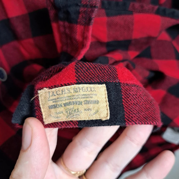 Jachs Red Black Buffalo Plaid 100% Cotton Long Sleeve Button Down Size Medium - Picture 7 of 8